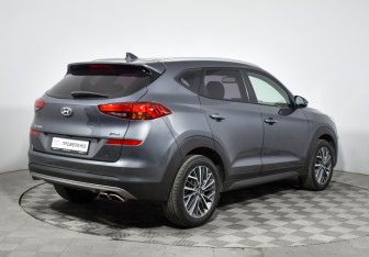 Подержанный автомобиль Hyundai Tucson 2018 года (5 фото)