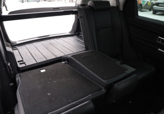 Подержанный автомобиль Land Rover Discovery Sport 2019 года (27 фото)