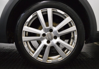 Подержанный автомобиль LADA (ВАЗ) Vesta Wagon 2019 года (9 фото)