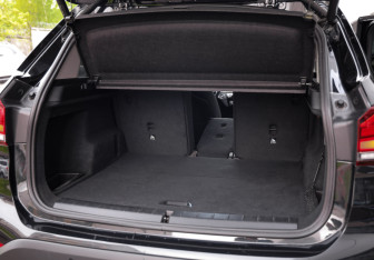 Подержанный автомобиль BMW X1 2020 года (29 фото)