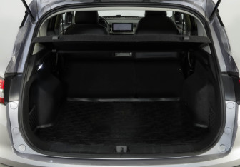 Подержанный автомобиль Geely Coolray 2022 года (31 фото)