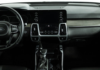 Подержанный автомобиль Kia Sorento 2020 года (14 фото)