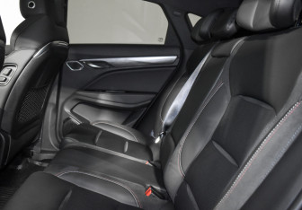 Подержанный автомобиль Geely Tugella 2023 года (13 фото)