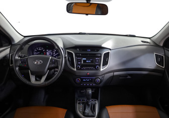 Подержанный автомобиль Hyundai Creta 2018 года (9 фото)