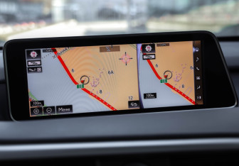 Подержанный автомобиль Lexus RX 2017 года (17 фото)