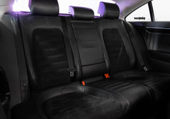 Подержанный автомобиль Volkswagen Passat CC 2014 года (25 фото)