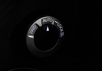 Подержанный автомобиль Renault Kaptur 2017 года (16 фото)