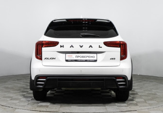Подержанный автомобиль Haval Jolion 2024 года (6 фото)