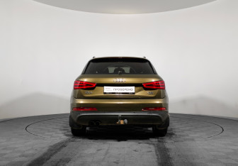 Подержанный автомобиль Audi Q3 2013 года (6 фото)