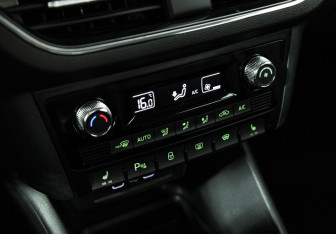 Подержанный автомобиль Skoda Rapid Liftback 2021 года (16 фото)
