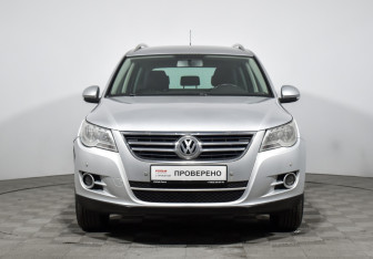 Подержанный автомобиль Volkswagen Tiguan 2011 года (2 фото)