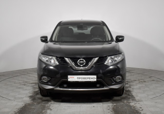 Подержанный автомобиль Nissan X-Trail 2017 года (2 фото)