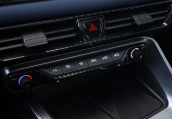 Подержанный автомобиль GAC GS3 2024 года (19 фото)