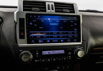 Подержанный автомобиль Toyota Land Cruiser Prado 2017 года (16 фото)