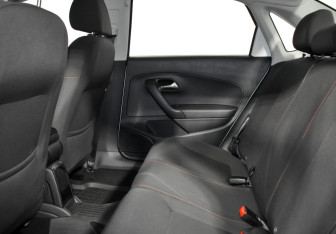 Подержанный автомобиль Volkswagen Polo Sedan 2017 года (11 фото)