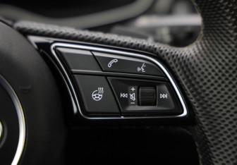 Подержанный автомобиль Audi A5 Liftback 2021 года (16 фото)