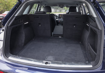 Подержанный автомобиль Audi Q5 2021 года (33 фото)