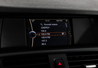 Подержанный автомобиль BMW X3 2012 года (14 фото)