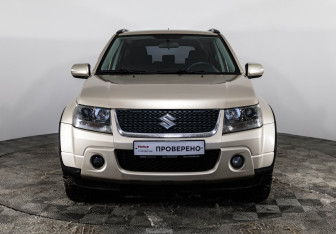 Подержанный автомобиль Suzuki Grand Vitara 2011 года (2 фото)