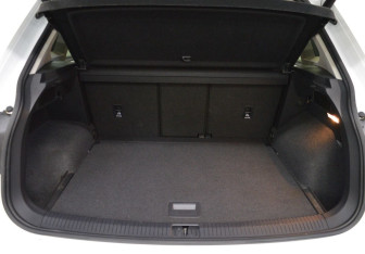 Подержанный автомобиль Volkswagen Tiguan 2020 года (16 фото)