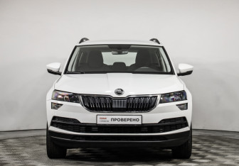 Подержанный автомобиль Skoda Karoq 2020 года (2 фото)