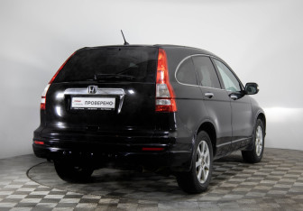 Подержанный автомобиль Honda CR-V 2012 года (5 фото)