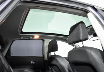 Подержанный автомобиль Nissan Qashqai 2007 года (17 фото)