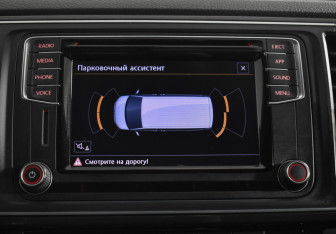 Подержанный автомобиль Volkswagen Caravelle 2018 года (17 фото)