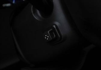 Подержанный автомобиль Cadillac Escalade Suv 2018 года (17 фото)