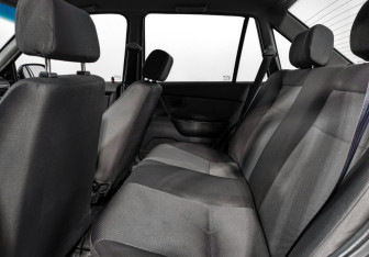 Подержанный автомобиль Daewoo Nexia Sedan 2012 года (12 фото)