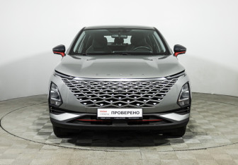 Подержанный автомобиль Omoda C5 2022 года (2 фото)