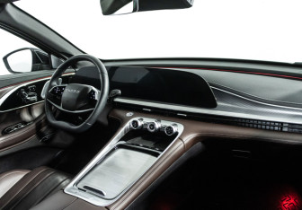 Подержанный автомобиль Exeed TXL 2024 года (9 фото)