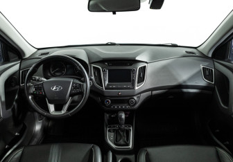 Подержанный автомобиль Hyundai Creta 2017 года (13 фото)