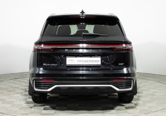 Подержанный автомобиль Geely Monjaro 2023 года (6 фото)