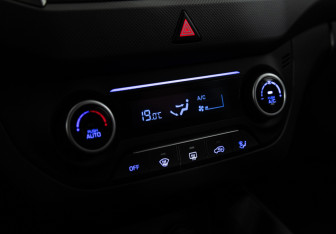 Подержанный автомобиль Hyundai Creta 2017 года (17 фото)