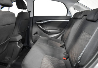 Подержанный автомобиль LADA (ВАЗ) Vesta Sedan 2019 года (11 фото)