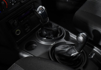 Подержанный автомобиль Chevrolet Niva 2011 года (11 фото)