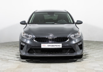 Подержанный автомобиль Kia Ceed Wagon 2021 года (2 фото)