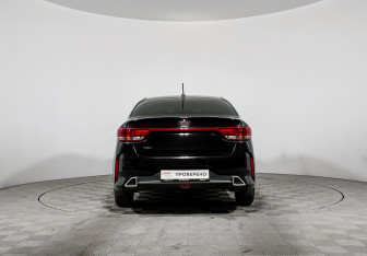 Подержанный автомобиль Kia Rio Sedan 2020 года (6 фото)