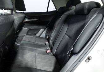 Подержанный автомобиль Toyota Auris Hatchback 2007 года (10 фото)