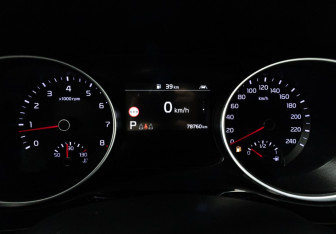 Подержанный автомобиль Kia Ceed Hatchback 2018 года (12 фото)