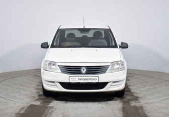 Подержанный автомобиль Renault Logan Sedan 2012 года (2 фото)