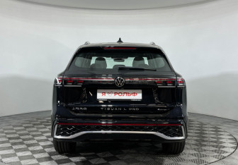 Новый Volkswagen Tiguan 2025 (6 фото)