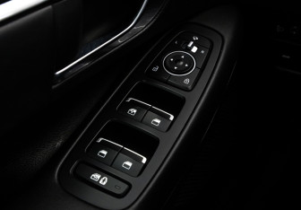 Подержанный автомобиль Hyundai Sonata 2021 года (16 фото)