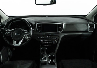Подержанный автомобиль Kia Sportage 2019 года (13 фото)