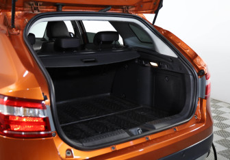 Подержанный автомобиль LADA (ВАЗ) Vesta Wagon 2021 года (24 фото)