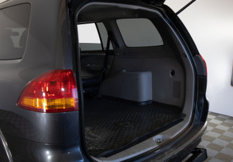 Подержанный автомобиль Mitsubishi Pajero Sport 2010 года (21 фото)