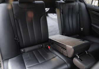 Подержанный автомобиль BMW M5 Sedan 2021 года (35 фото)