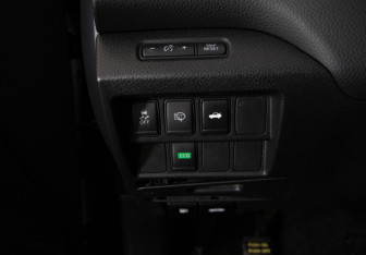 Подержанный автомобиль Nissan Teana 2014 года (16 фото)
