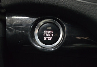 Подержанный автомобиль Kia Sorento 2017 года (15 фото)